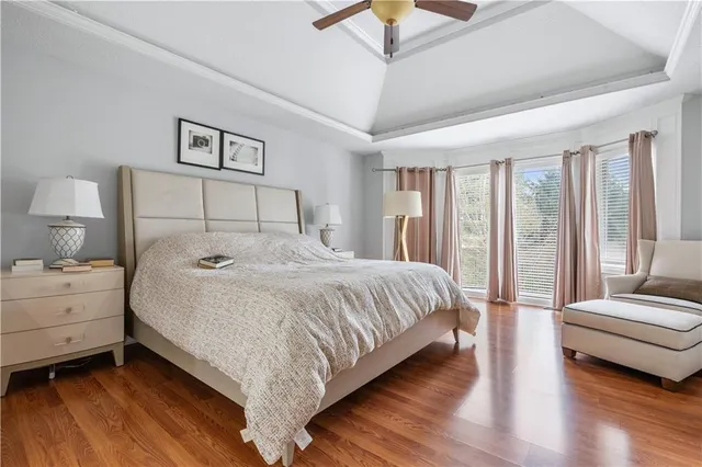 $729,000 | 9020 North Oxford Avenue, Kansas City, MO 64157