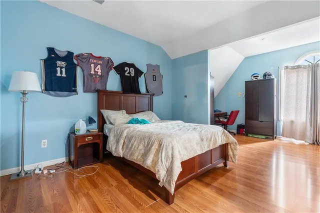 $729,000 | 9020 North Oxford Avenue, Kansas City, MO 64157