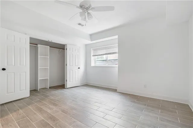 $729,000 | 9020 North Oxford Avenue, Kansas City, MO 64157