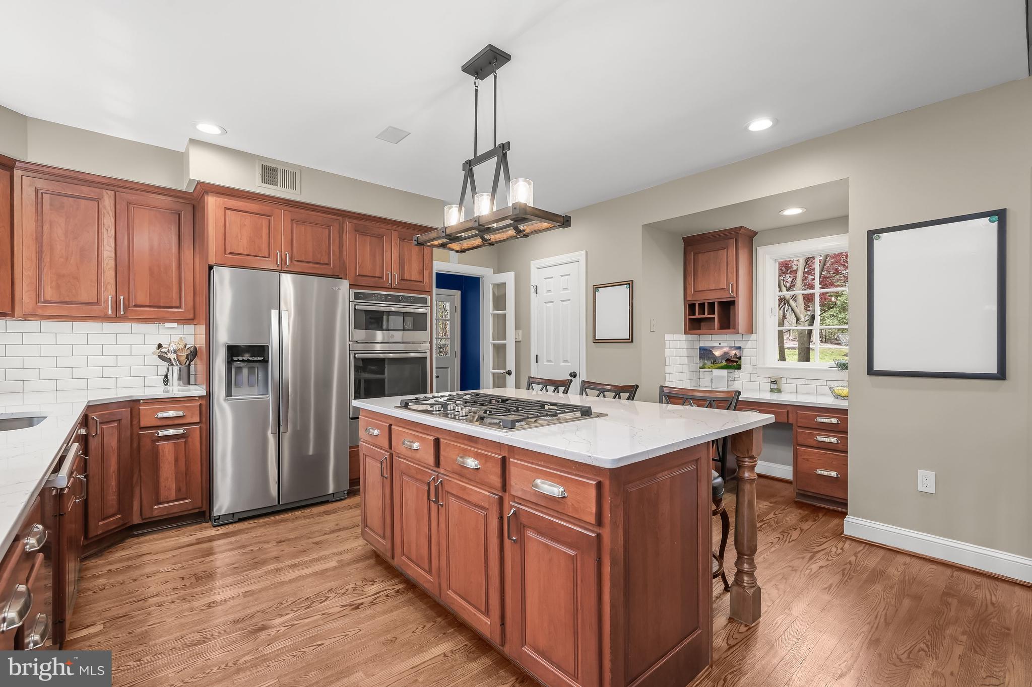 13839 Lakeside Drive Clarksville, MD 21029 - Photo 16 of 94 Kitchen
