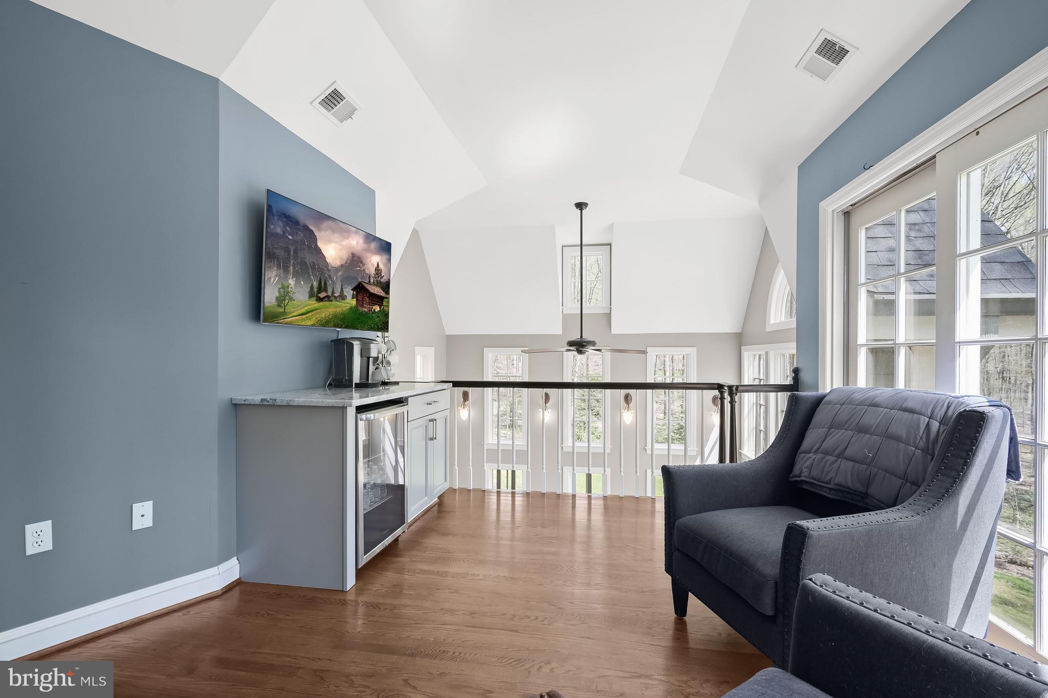 13839 Lakeside Drive Clarksville, MD 21029 - Photo 46 of 94 Primary Bedroom Suite Sitting Room