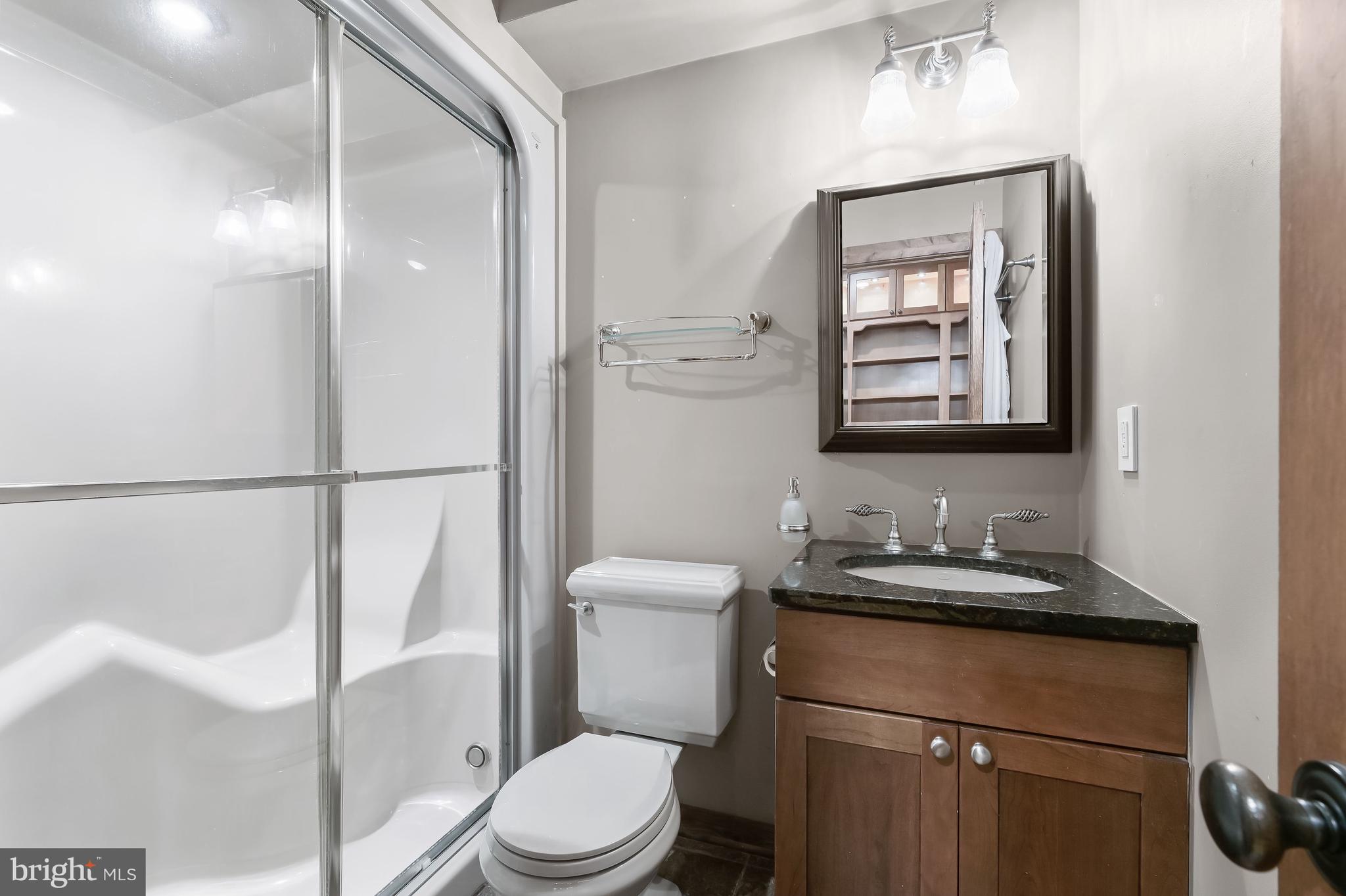 13839 Lakeside Drive Clarksville, MD 21029 - Photo 74 of 94 Bath