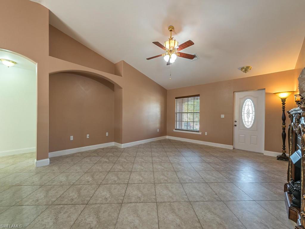 9124 Aster Road Fort Myers, FL 33967 - Photo 3 of 12
