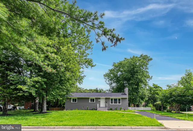 $755,000 | 3911 Egan Drive, Fairfax, VA 22030