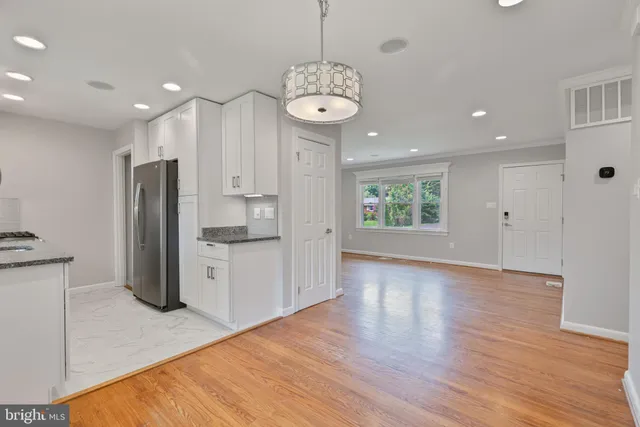 $755,000 | 3911 Egan Drive, Fairfax, VA 22030