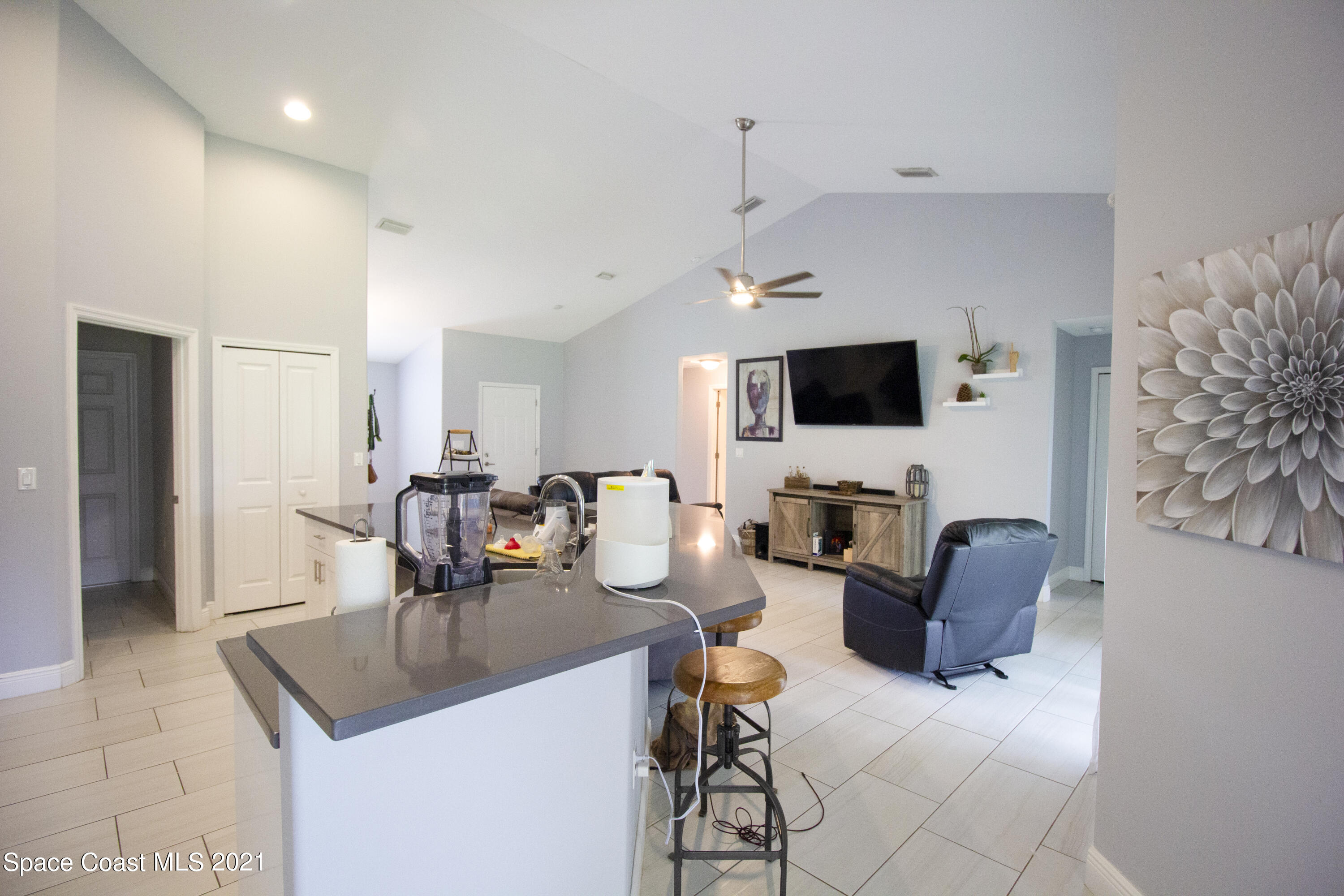 142 Abalone Road Northwest Palm Bay, FL 32907 - Photo 12 of 23 IMG_0356