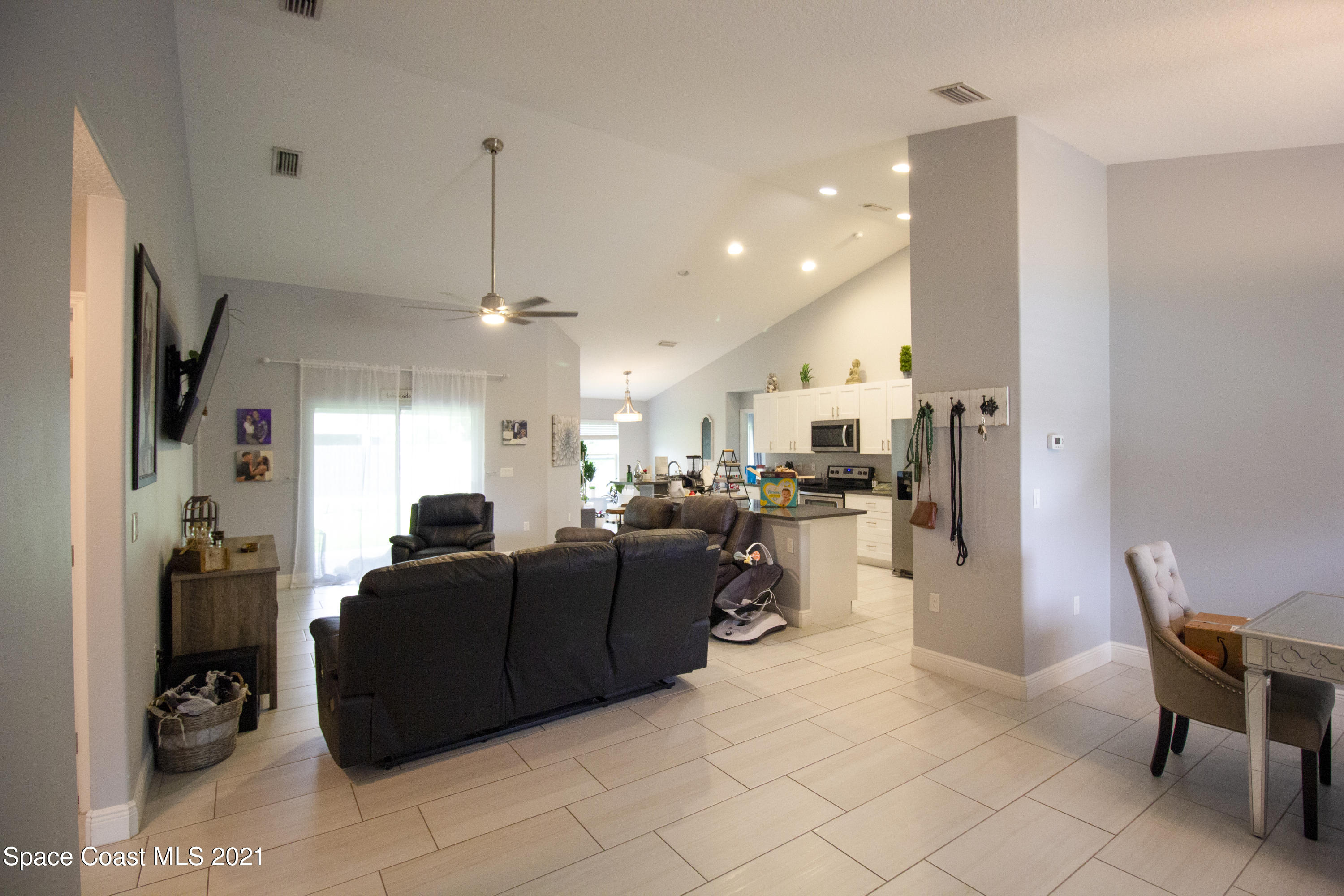 142 Abalone Road Northwest Palm Bay, FL 32907 - Photo 16 of 23 IMG_0334