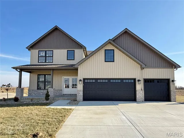 $603,000 | 3020 Mobile Drive, Glen Carbon, IL 62034