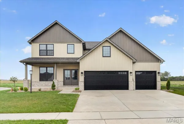 $598,888 | 3020 Mobile Drive, Glen Carbon, IL 62034
