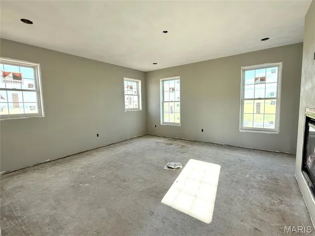 $603,000 | 3020 Mobile Drive, Glen Carbon, IL 62034