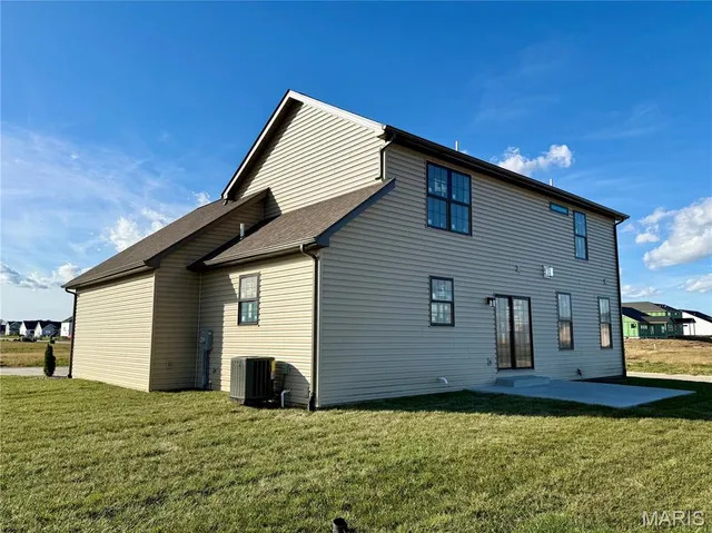 $603,000 | 3020 Mobile Drive, Glen Carbon, IL 62034