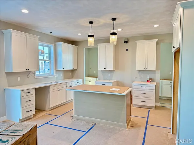 $603,000 | 3020 Mobile Drive, Glen Carbon, IL 62034