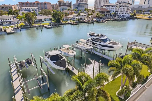 $1,799,900 | 125 Brightwater Drive, Unit 2, Clearwater Beach, FL 33767