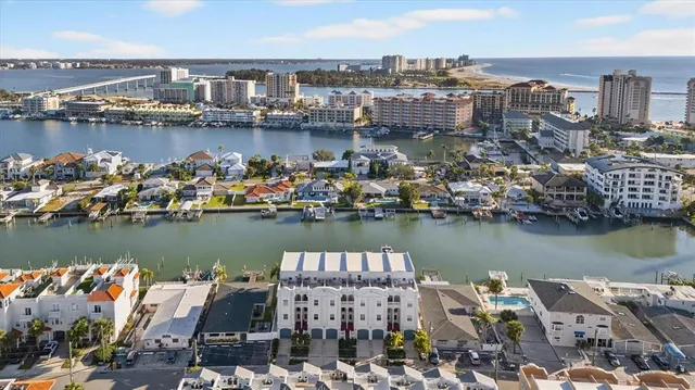 $1,799,900 | 125 Brightwater Drive, Unit 2, Clearwater Beach, FL 33767