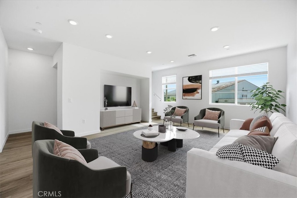 9331 Via Azul Pico Rivera, CA 90660 - Photo 6 of 37