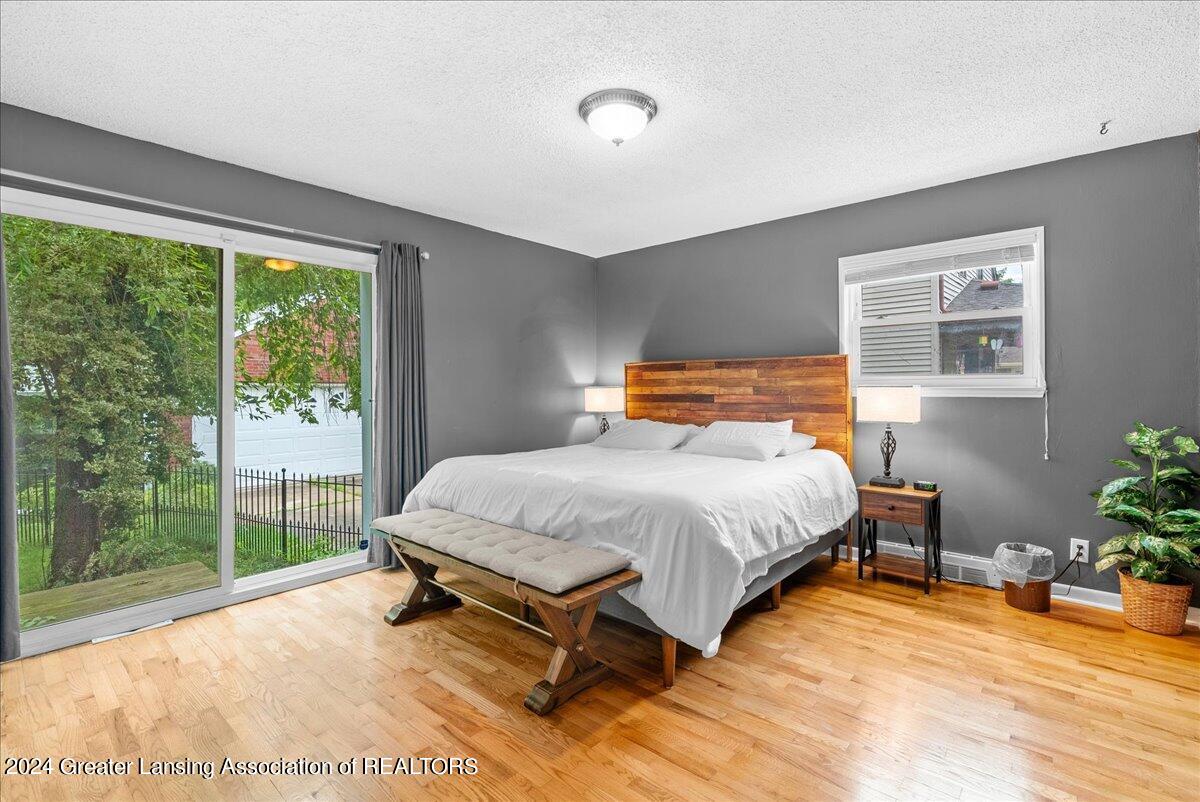 2629 Turner Road Lansing, MI 48906 - Photo 16 of 35 27-Media Jett - 27