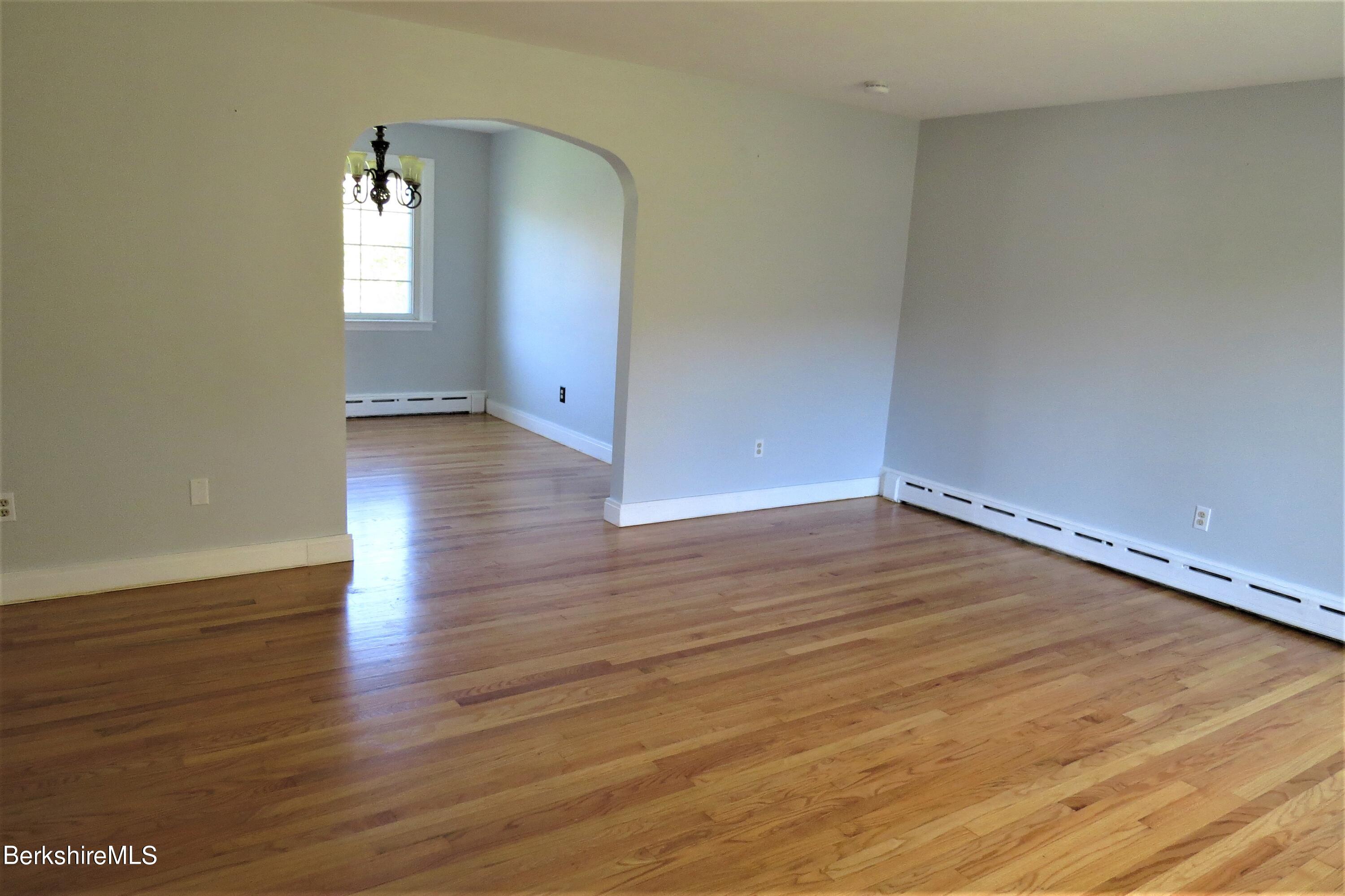 198 East Road Adams, MA 01220 - Photo 13 of 32 Living room