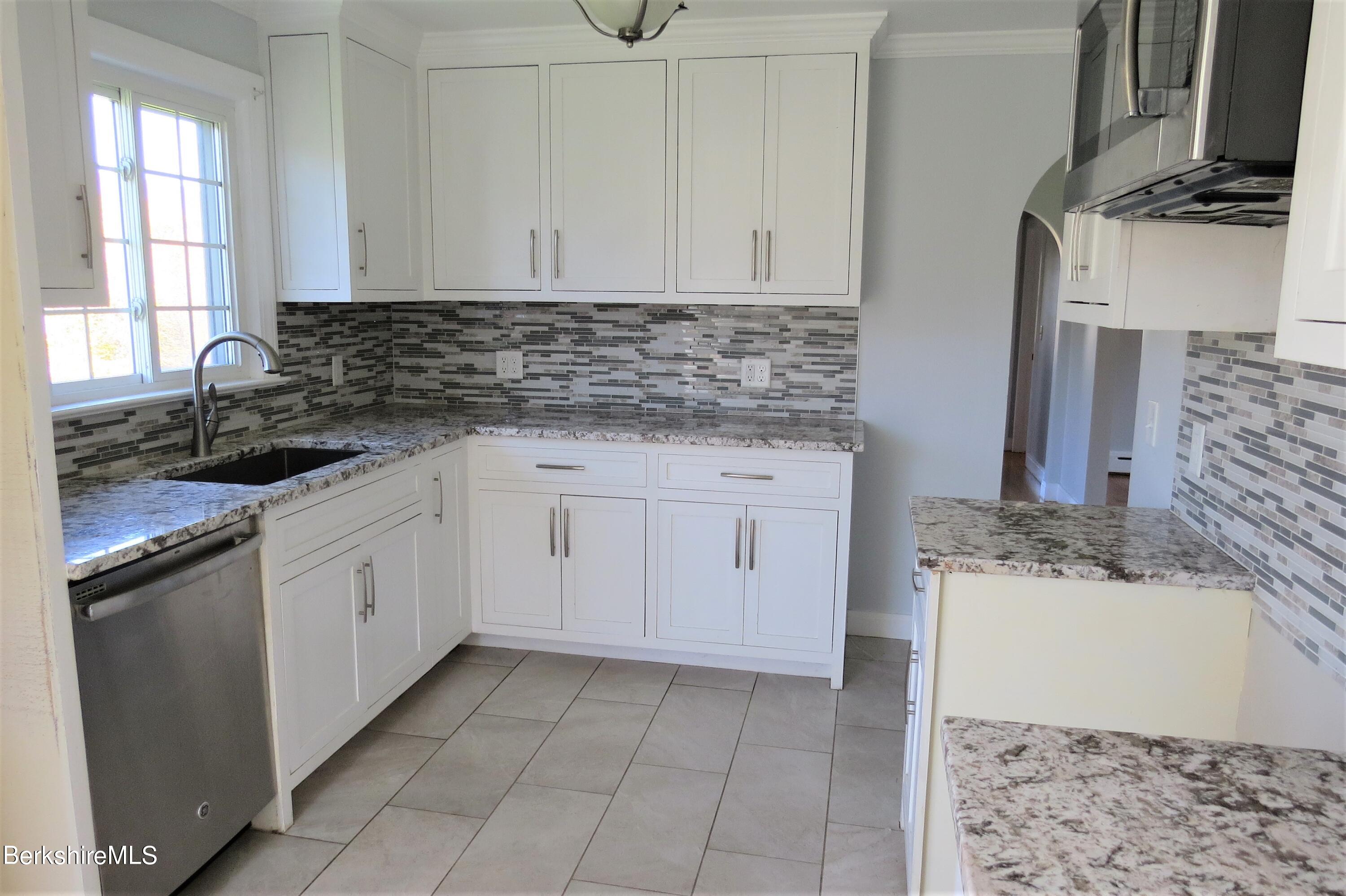 198 East Road Adams, MA 01220 - Photo 9 of 32 Kitchen