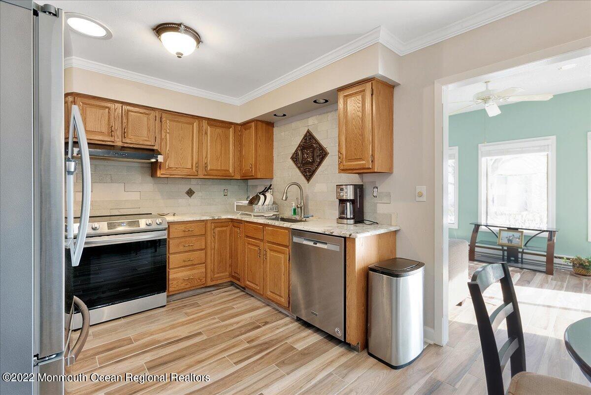 705 A Croydon Road Monroe Township, NJ 08831 - Photo 7 of 21 07-705A Croydon Rd20