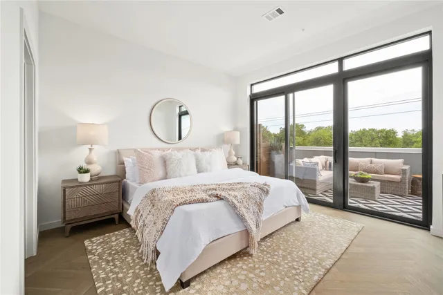 $1,149,000 | 2209 South 1st Street, Unit 403, Austin, TX 78704