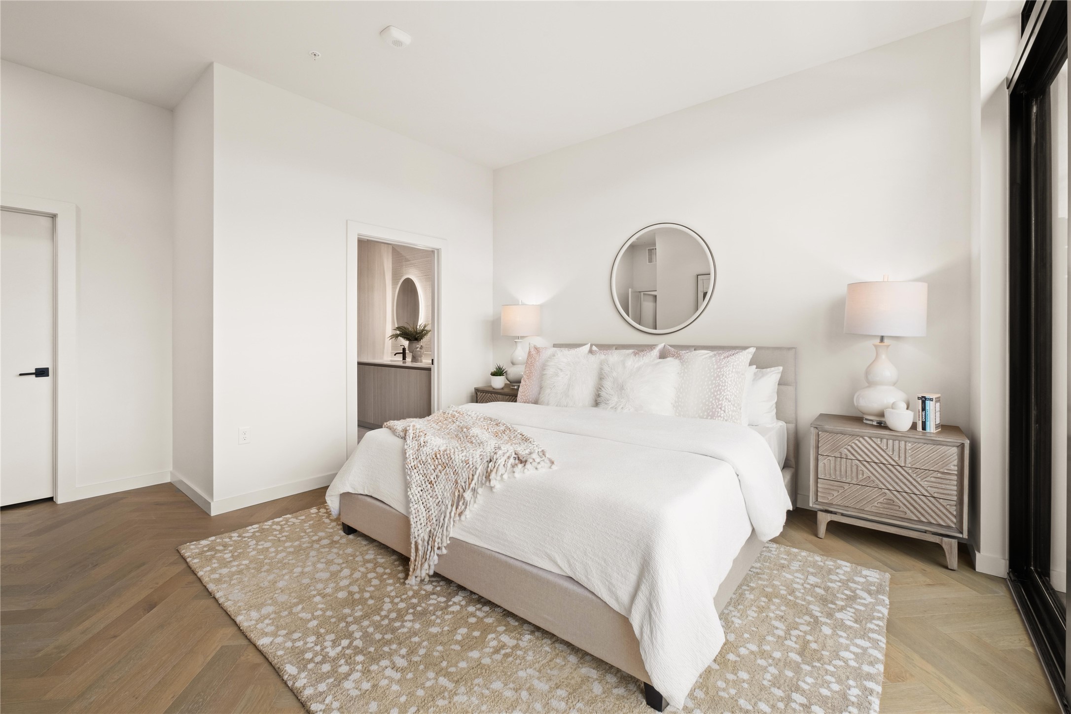 2209 South 1st Street, Unit 403 Austin, TX 78704 - Photo 11 of 40 Primary Bedroom