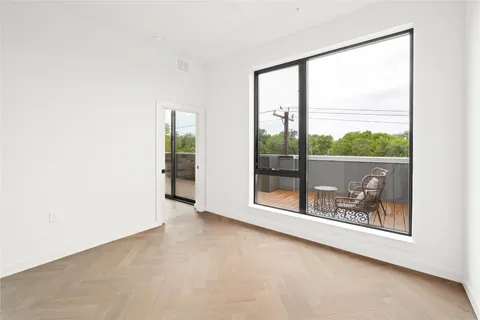 $1,149,000 | 2209 South 1st Street, Unit 403, Austin, TX 78704