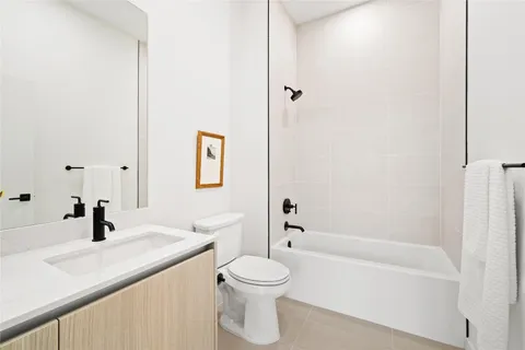 $1,149,000 | 2209 South 1st Street, Unit 403, Austin, TX 78704