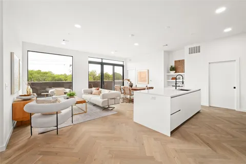 $1,199,000 | 2209 South 1st Street, Unit 403, Austin, TX 78704