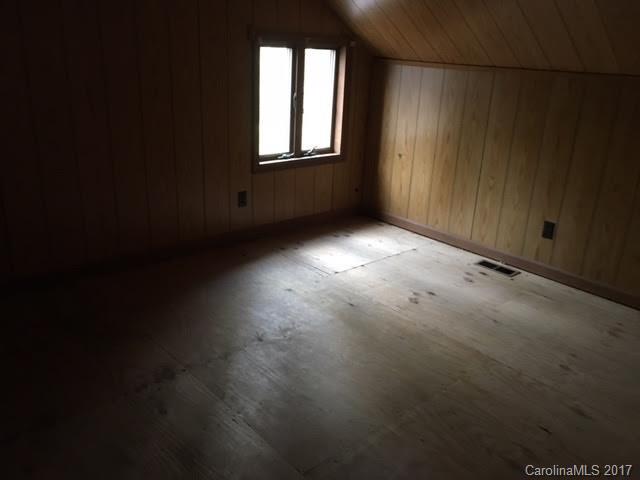 204 Flat Rock Hill Road Tryon, NC 28782 - Photo 14 of 24 Gallery Image 14