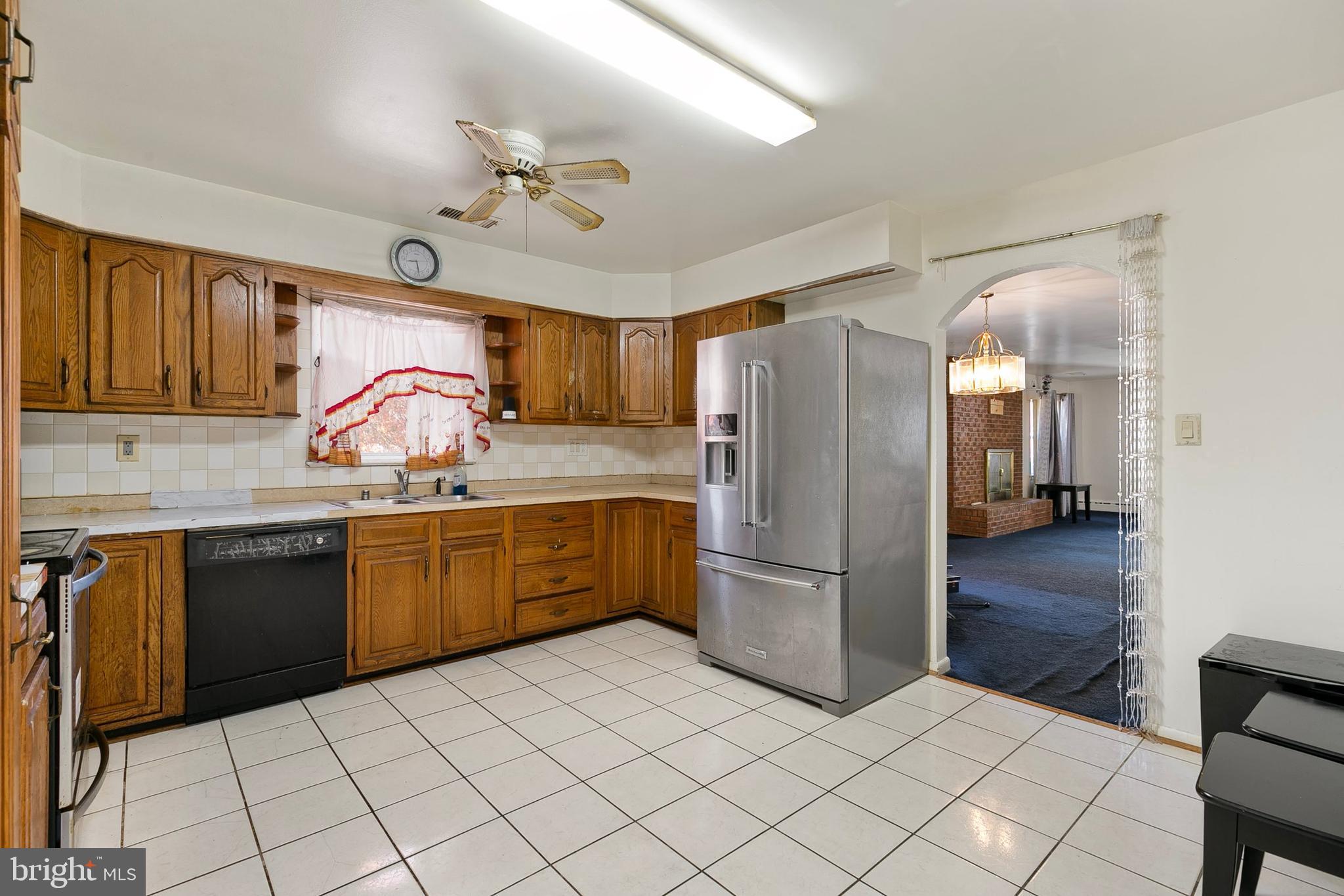 9331 Lanham Severn Road Lanham, MD 20706 - Photo 12 of 47 Gallery Image 12