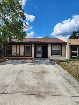 $1,600 | 7708 Gulf Court, Temple Terrace, FL 33637