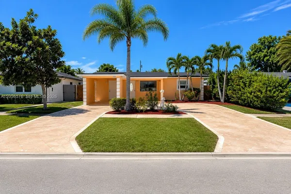 $550,000 | 3327 Taft Street, Hollywood, FL 33021