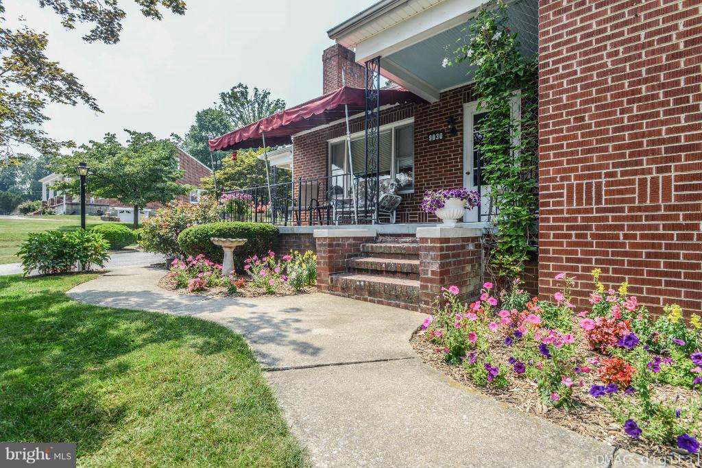 9030 Bethel Road Frederick, MD 21702 - Photo 25 of 28 a front view of a house with a porch