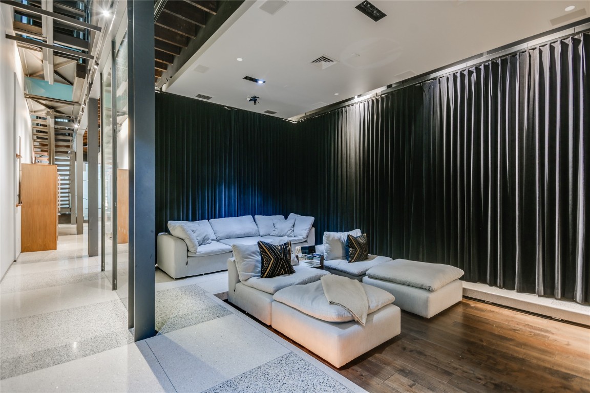 811 Congress Avenue Austin, TX 78701 - Photo 36 of 39