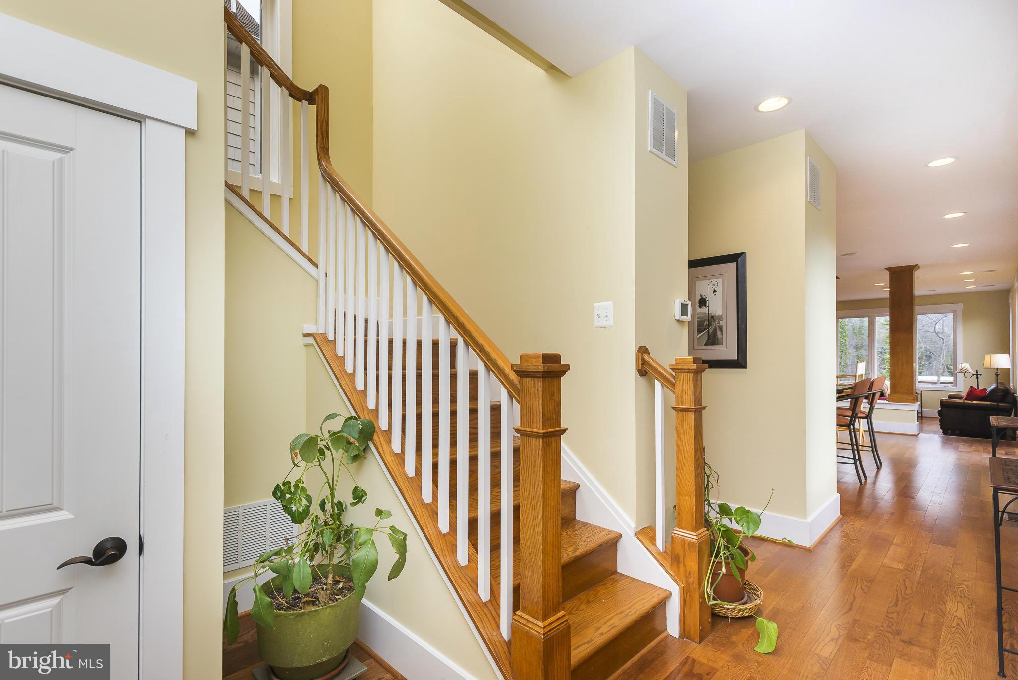 49 Silopanna Road Annapolis, MD 21403 - Photo 2 of 21 Interior (General)