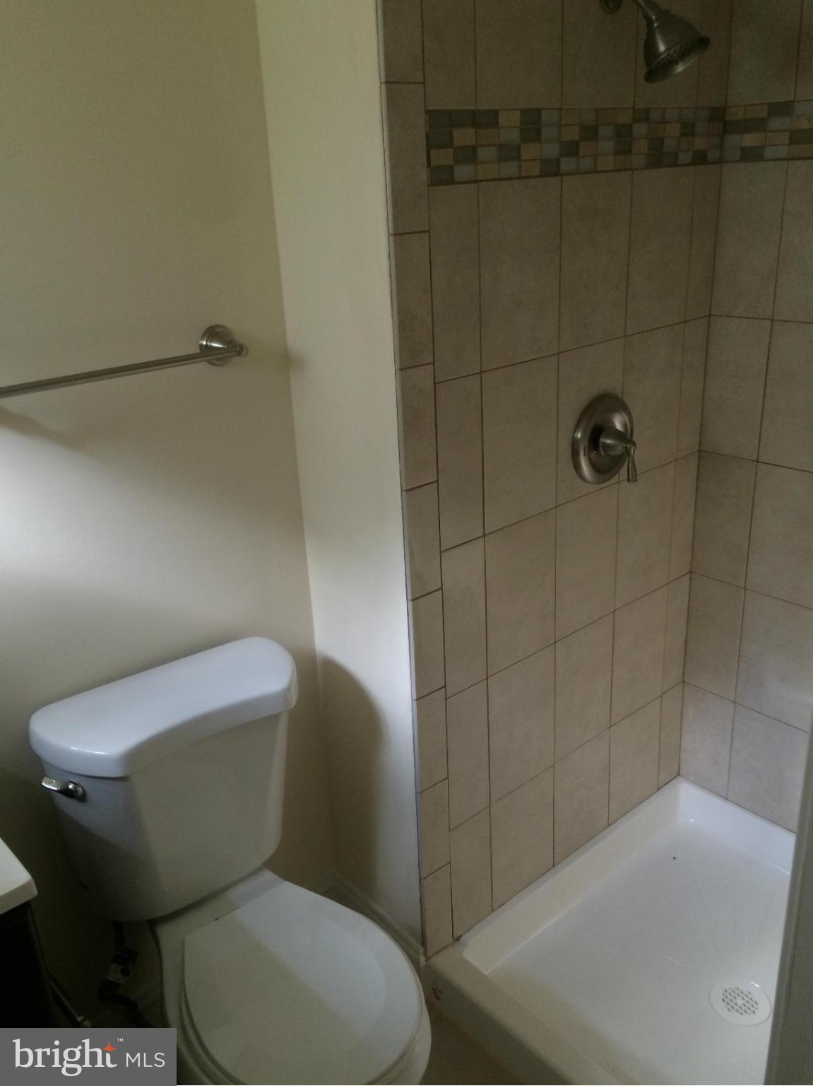 7224 East Forest Road Landover, MD 20785 - Photo 12 of 14 Bath