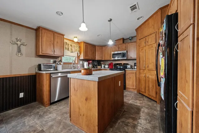 $229,000 | 470 Antigua Drive, Point Blank, TX 77364