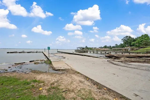 $229,000 | 470 Antigua Drive, Point Blank, TX 77364