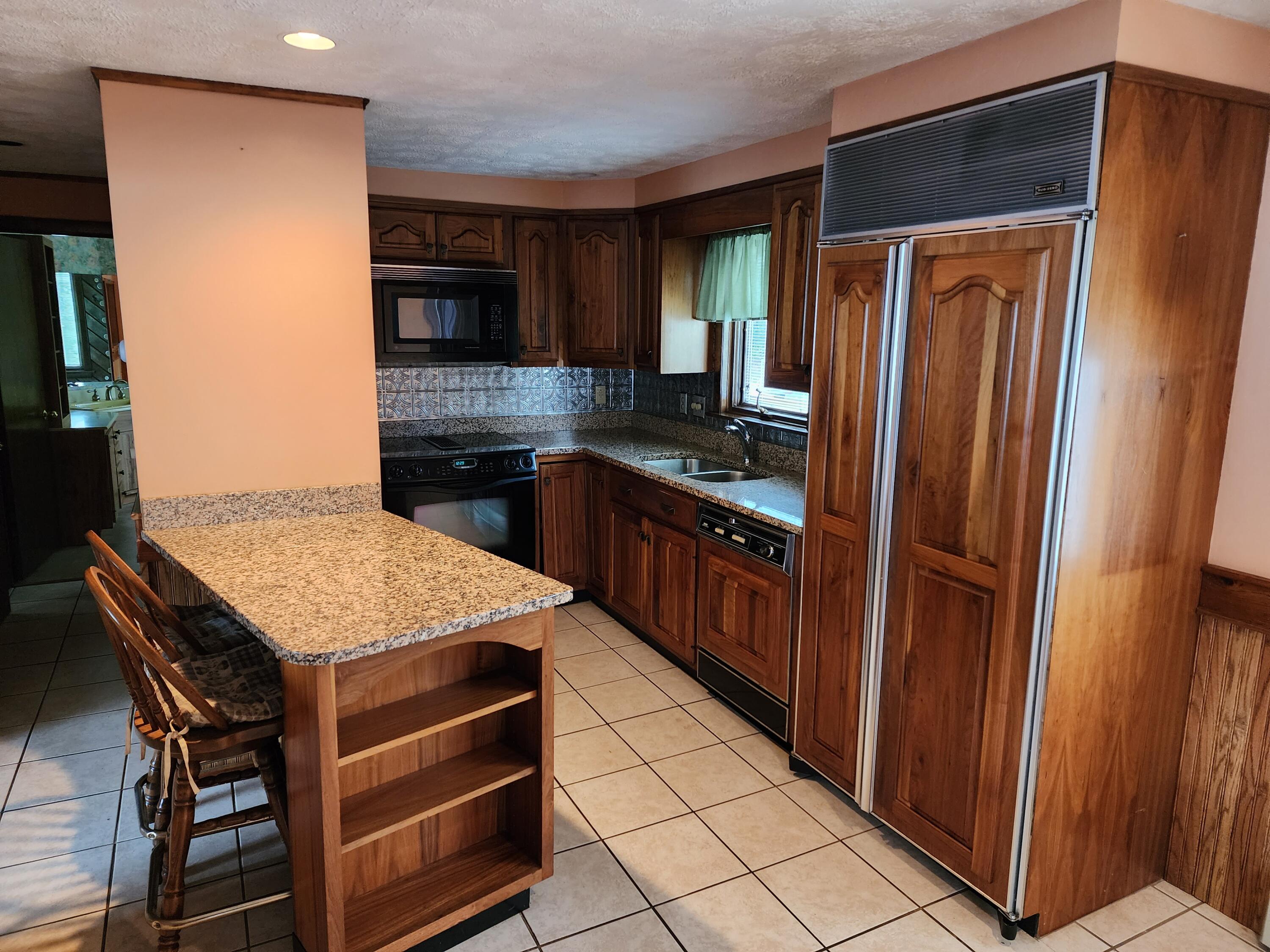 3 Hyde Road Jay, ME 04239 - Photo 9 of 35 20220926_095445