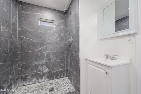 $2,475 | 6659 West Carol Ann Way, Glendale, AZ 85306