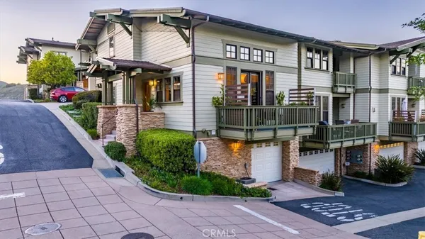 $950,000 | 290 Ocean Oaks, Avila Beach, CA 93424