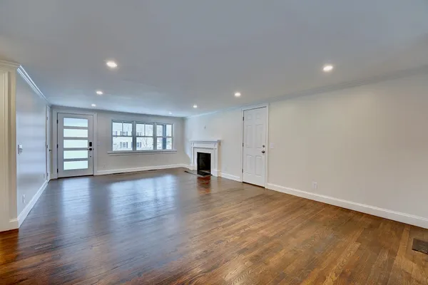 $1,395,000 | 137 Walker Bungalow Road, Portsmouth, NH 03801