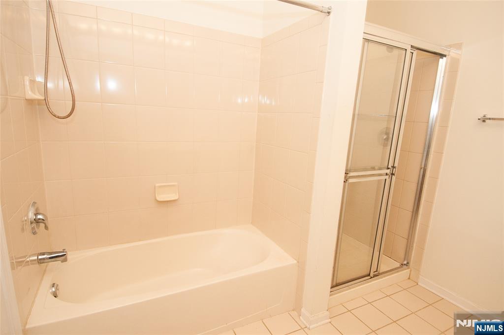 514 Deluca Road Belleville, NJ 07109 - Photo 32 of 34
