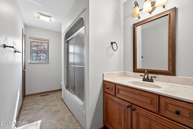 $250,000 | 112 Shore Lane, Crossville, TN 38558