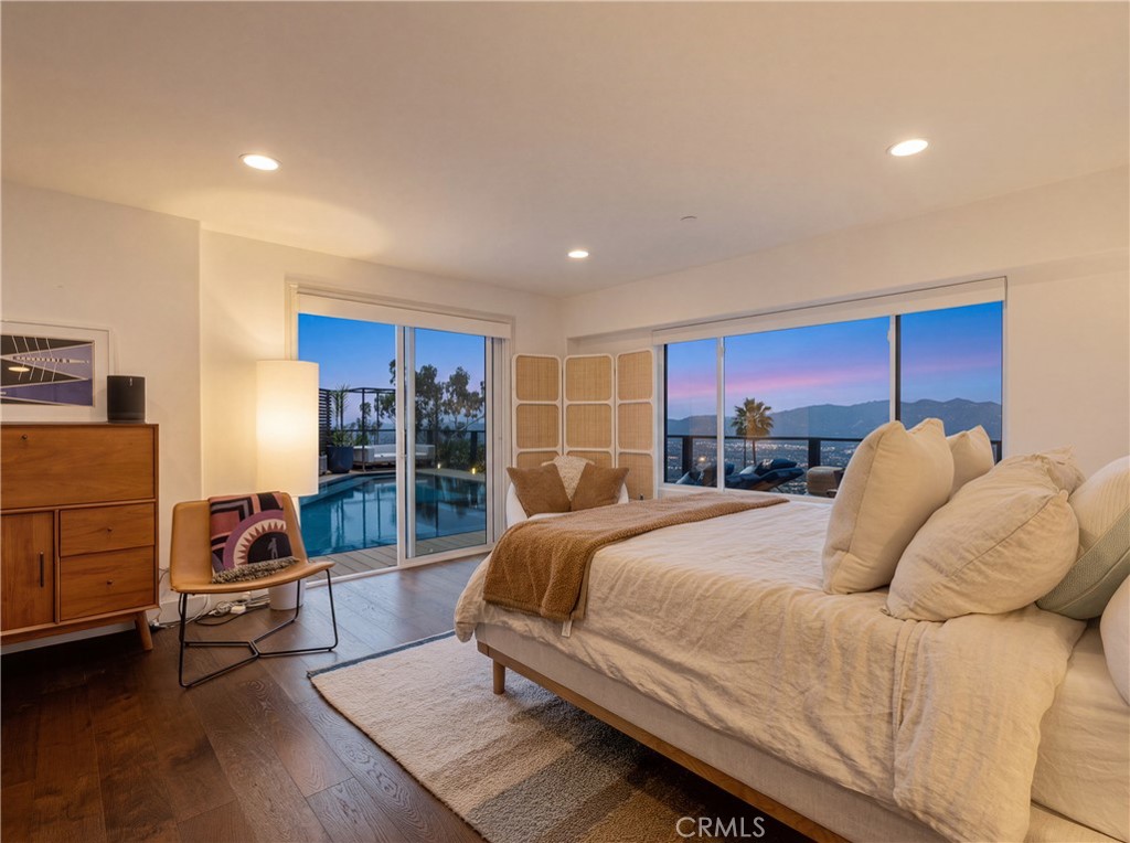 260 Kempton Road Glendale, CA 91202 - Photo 29 of 48 Gallery Image 29