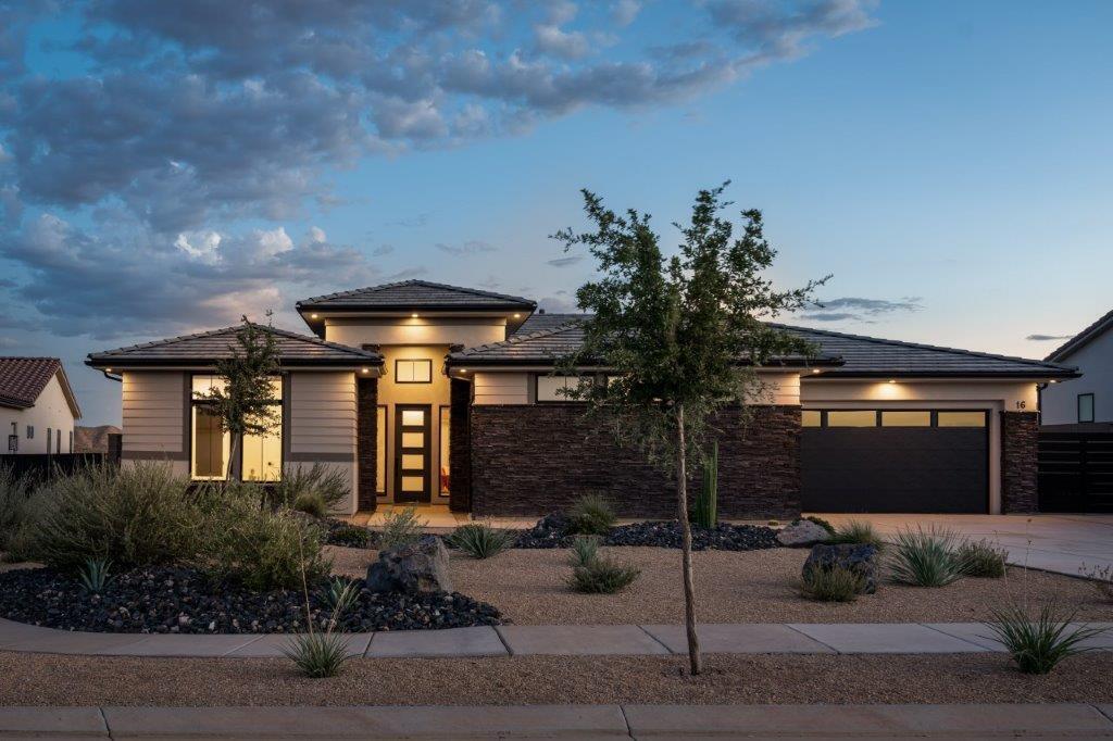 16 Tabletop Street Washington, UT 84780 - Photo 1 of 43 Tabletop 00