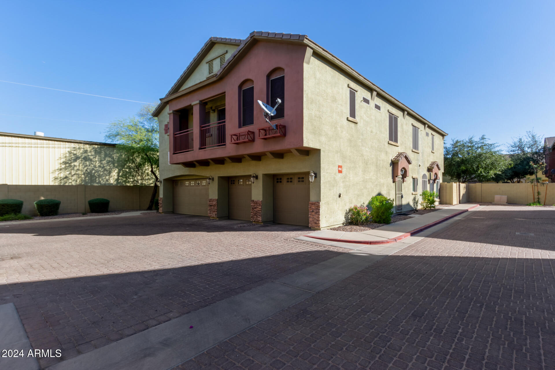 2150 East Bell Road, Unit 1086 Phoenix, AZ 85022 - Photo 1 of 43 01 - Bell
