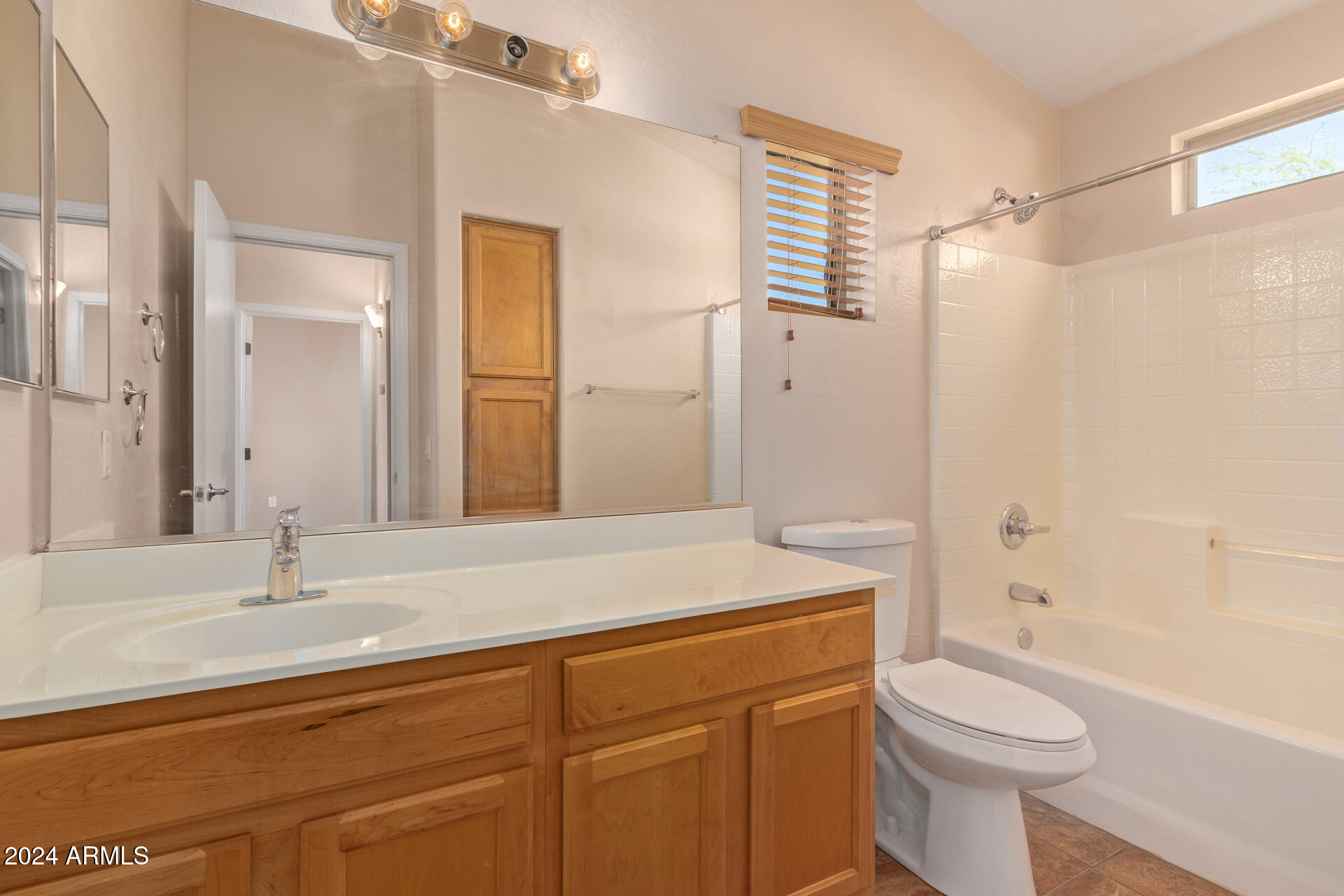 2150 East Bell Road, Unit 1086 Phoenix, AZ 85022 - Photo 36 of 43 36 - Bell