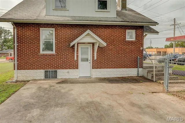 $189,900 | 403 East Washington Street, Millstadt, IL 62260