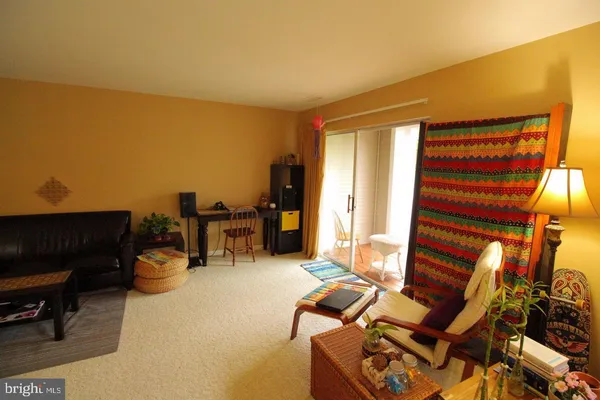 $2,000 | 20602 Cornstalk Terrace, Unit 202, Ashburn, VA 20147